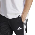 JJ3959 5 APPAREL On Model Detail View 1 white 1200x1200