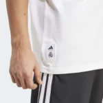 jm2124 6 apparel on model detail view 1 grey